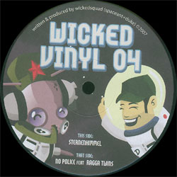 Wicked Vinyl 04