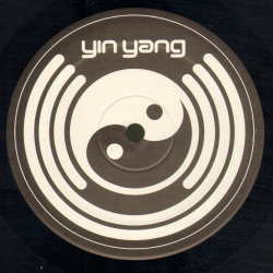 Yin Yang 28