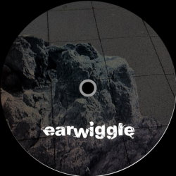 Earwiggle 01 Earwiggle 01