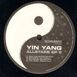 Yin Yang 32