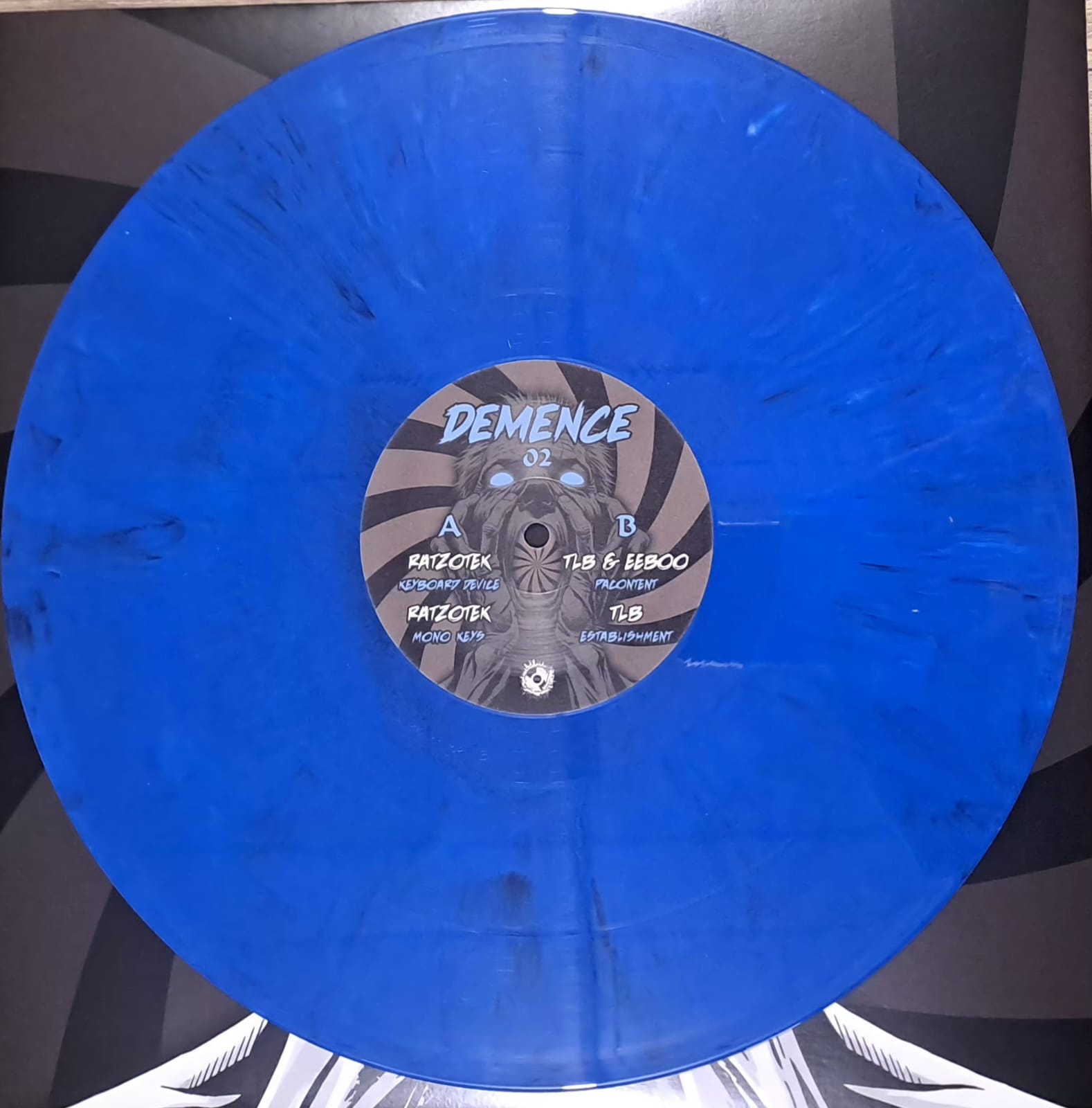 Demence 02 marbled